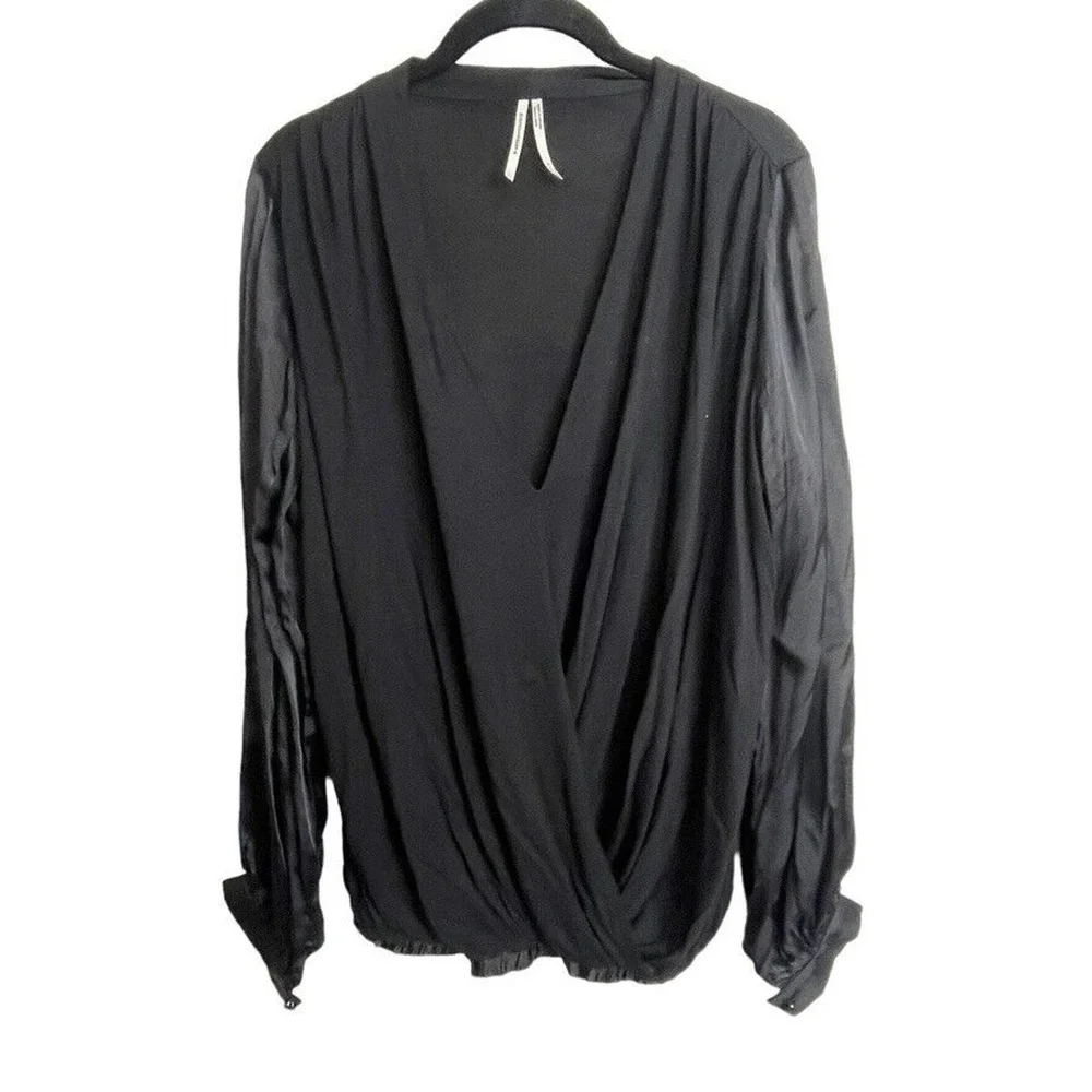 By Anthropologie Womens‎ Black Long Sleeve Surplice Neck Blouse Top Size S